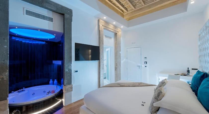 Image of Suite 6