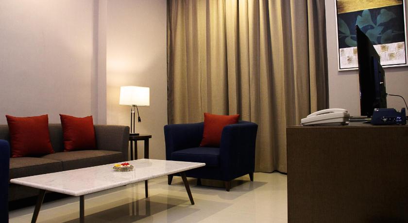 Image of Suite Room 12