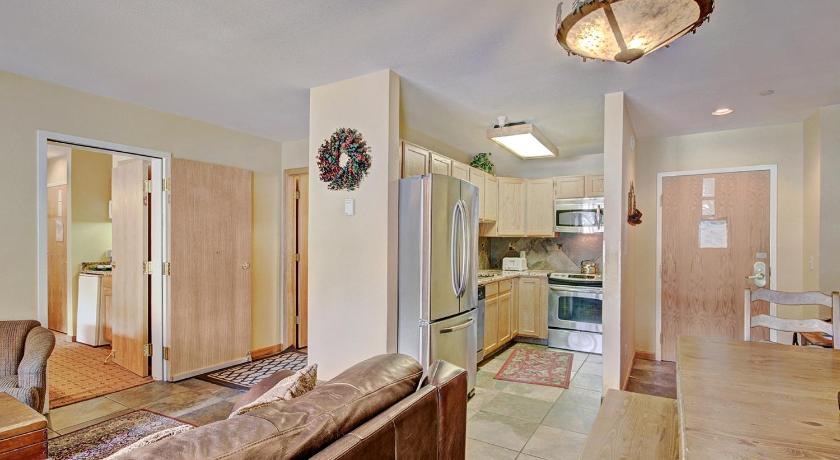 Image of One-Bedroom Apartment 13