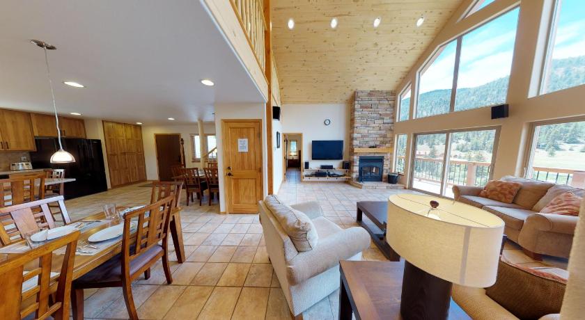 29 Valley of the Pines — Hotel in Red River (NM)