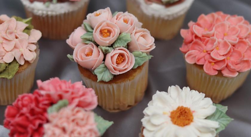 Cake and Sweet BnB - image 31