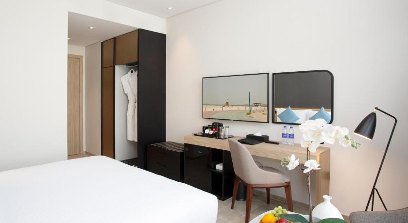 Image of Superior Room 12