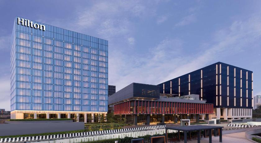 Hilton Bengaluru Embassy Manyata Business Park photo
