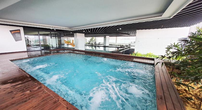 PJ Atria Sofo by SkyLimit Suites photo