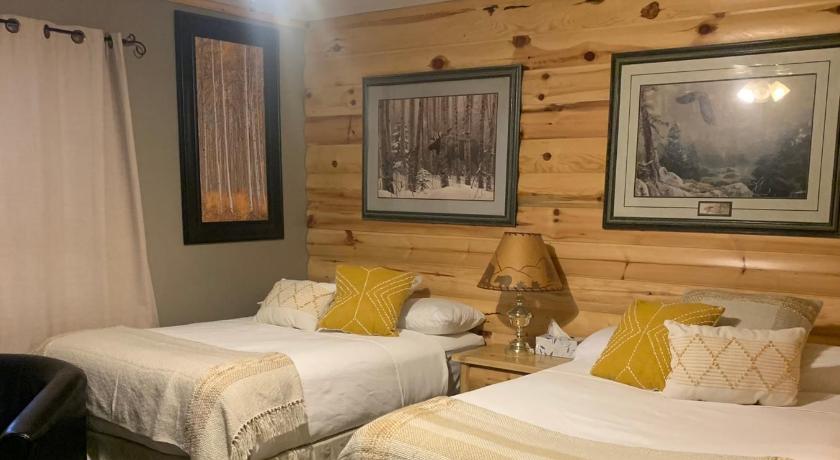Muskie Bay Resort photo