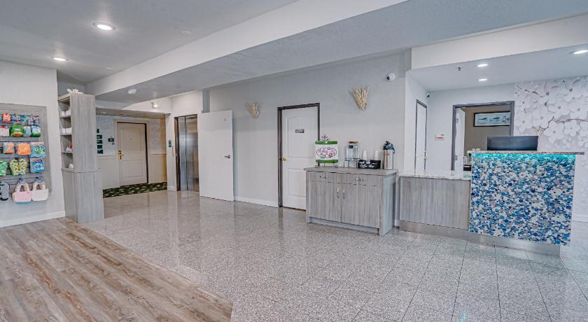 The Ashley Inn & Suites photo