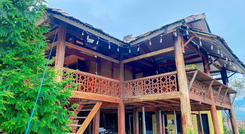 山罗 May Home Tà Xùa 2星级 民宿 泳池