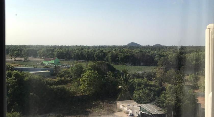 Ht hotel - image 9