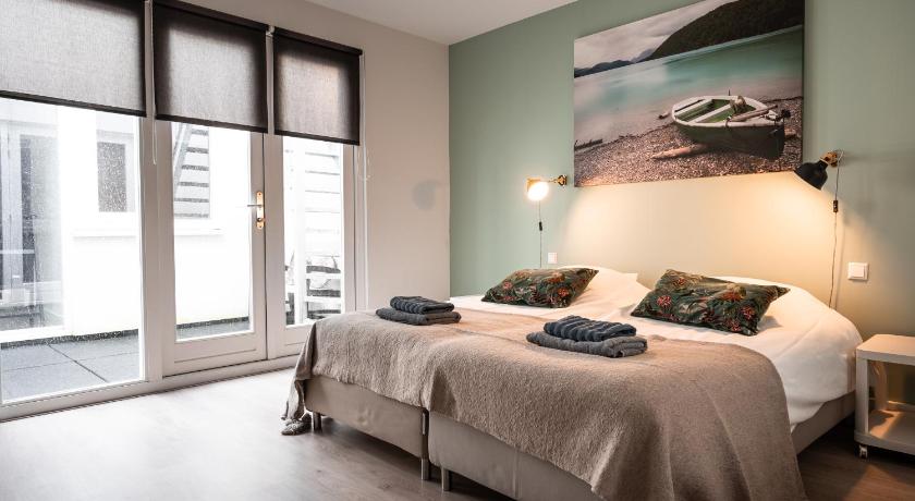 Familie Hotel & Apartments Alkmaar photo