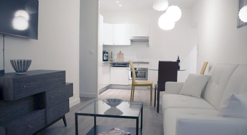 Image of Apartment 9