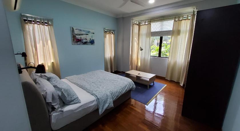 Resort-styled Stay - No Pool, select 2 OR 3 bedrooms photo