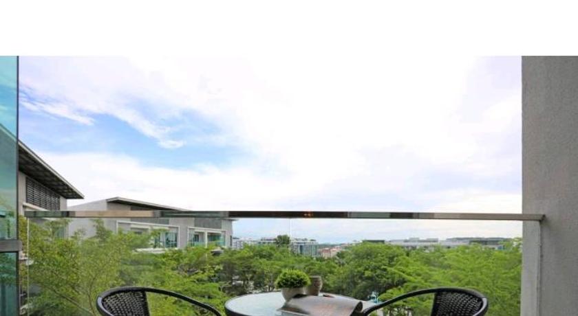 The Loft Residence at Imago KK Times Square photo