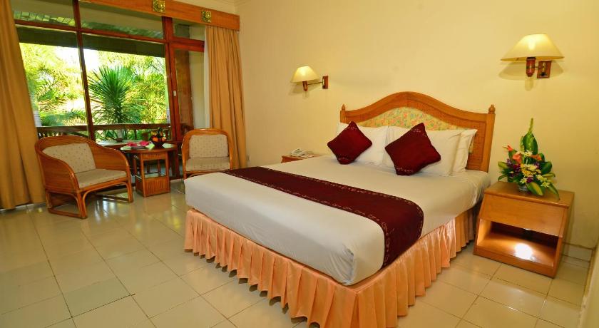 バリ Inna Sindhu Beach Resort and Hotel 3つ星 ホテル レストラン