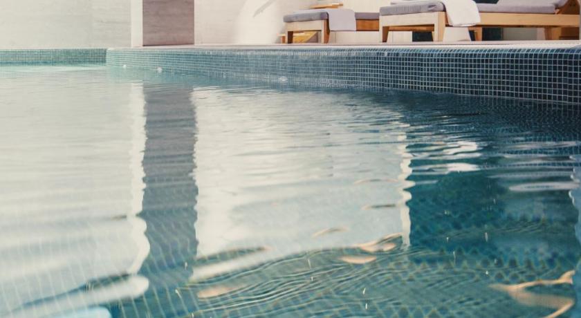 Met Hotel photo