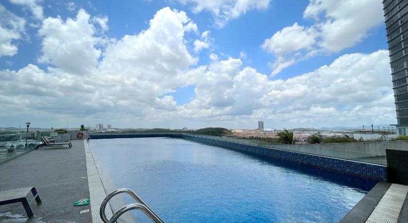 D'pristine, 1mins distance to Legoland by HomestayJB photo