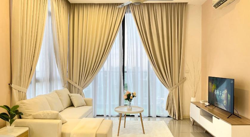 Johor Bahru Dpristine, Tropicana Suite by Antlerzone 4-Star Guesthouse suite