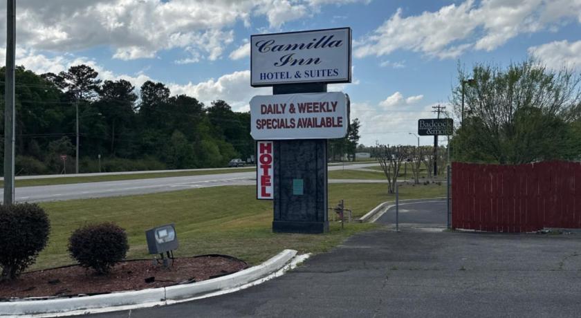 Camilla Inn &amp; Suites — Hotel in Camilla (GA)