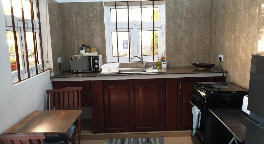 Image of Studio with Garden View 6