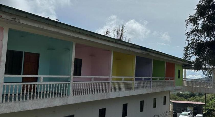 キナバル国立公園 Fairy Garden Resort Kundasang ホテル 外観