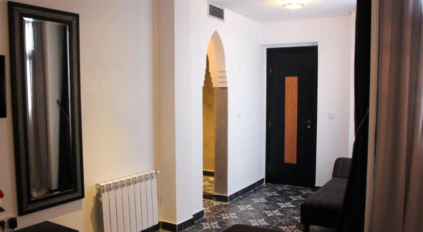 Image of Standard Double Room 7