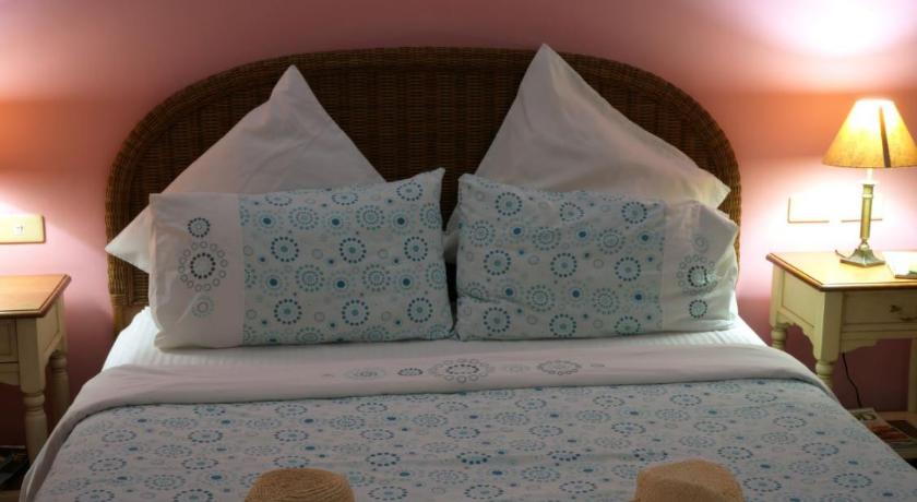 Image of Deluxe Sea View 7