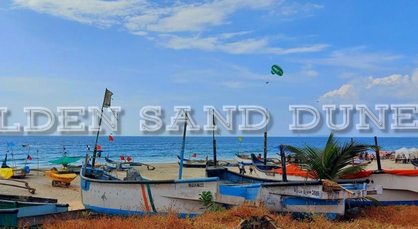 'Golden Sand Dunes' 1bhk beach apartment photo