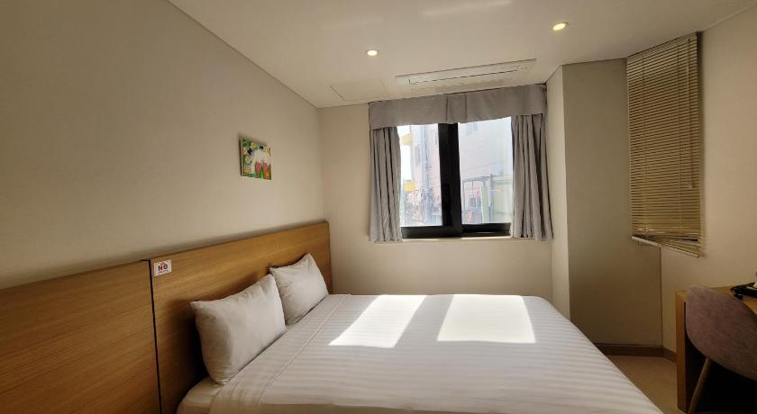 Image of Business Double 12