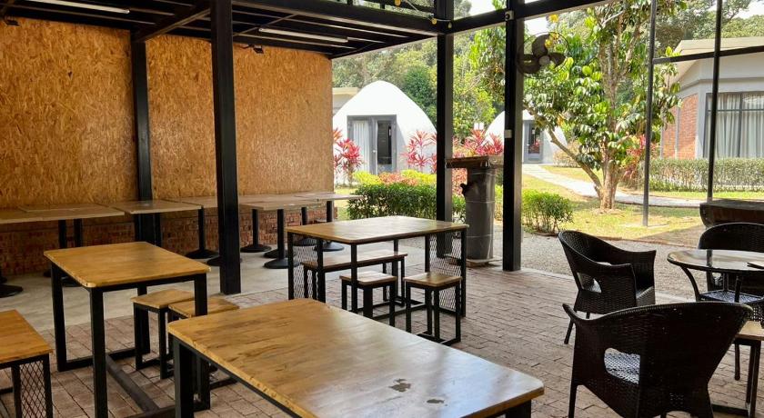 Malacca PLAY at Lot 31 Eco Orchard Melaka 3-Star Hotel room