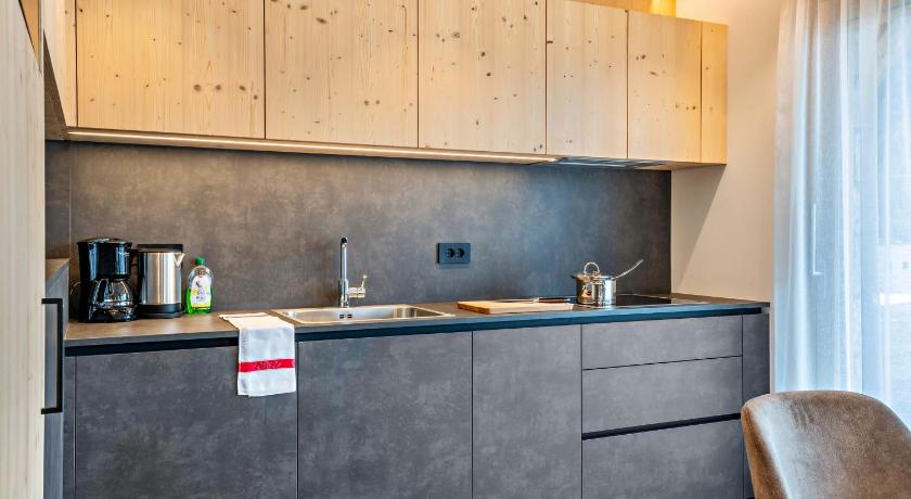 マレーベ Les Ciases Chalets Dolomites Apt 1 4つ星 シングルルーム スイート