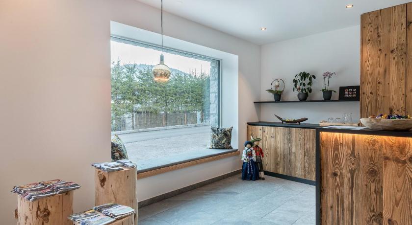 マレーベ Les Ciases Chalets Dolomites Apt 6 3つ星 シングルルーム 外観