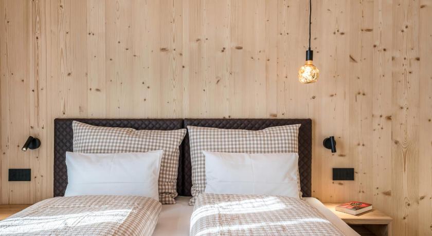 マレーベ Les Ciases Chalets Dolomites Apt 6 3つ星 シングルルーム ロビー