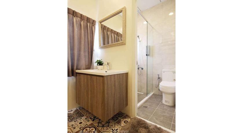 Image of Standard Quadruple Room 2