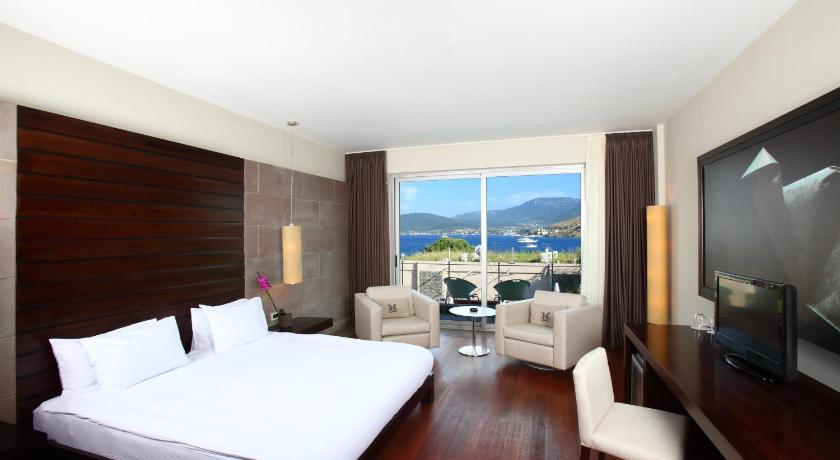 Deluxe Çift Kişilik Oda - Deniz Manzaralı (Deluxe Double Room with Sea View) Görseli 0