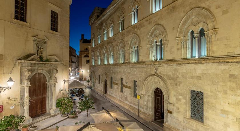 Fiveplace Design Suites &amp; Apartments — Hotel in Trapani