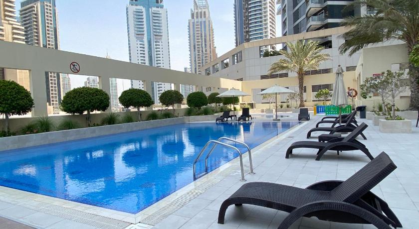 R024 - Stylish Apartment 1BR in Royal Oceanic Marina photo