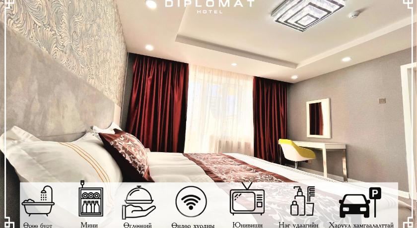 Diplomat Hotel photo