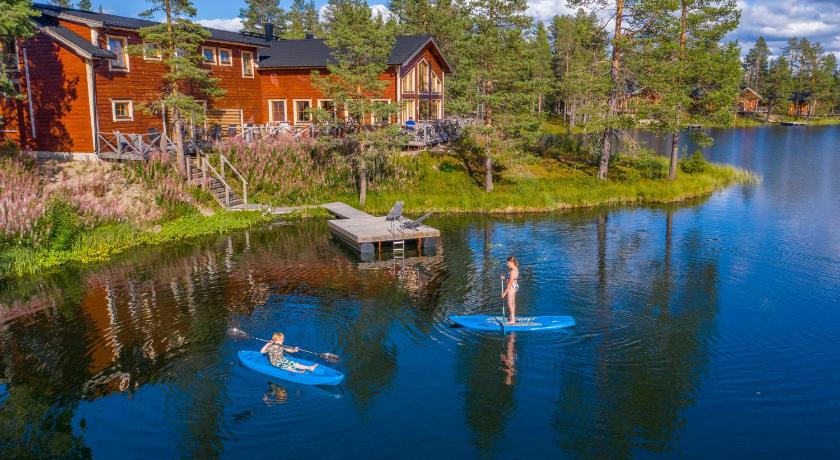 Pinetree Lodge photo