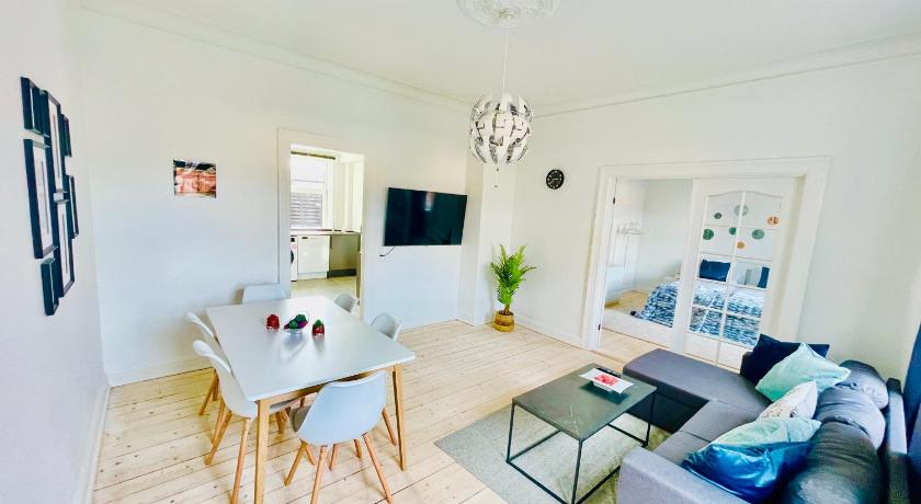 aday - Beautiful 2 bedrooms apartment in the heart of Frederikshavn