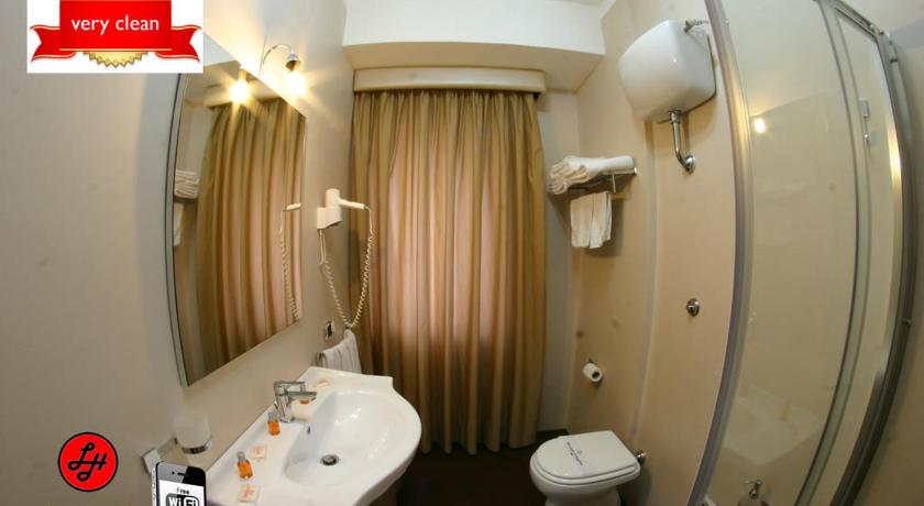 Image of Quad Room 3