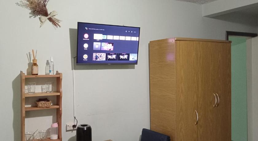 Image of Deluxe Queen Room 14
