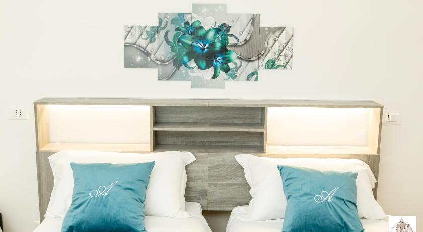 Image of Basic Triple Room 1