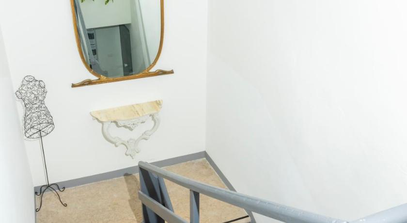 Image of Deluxe Room 16