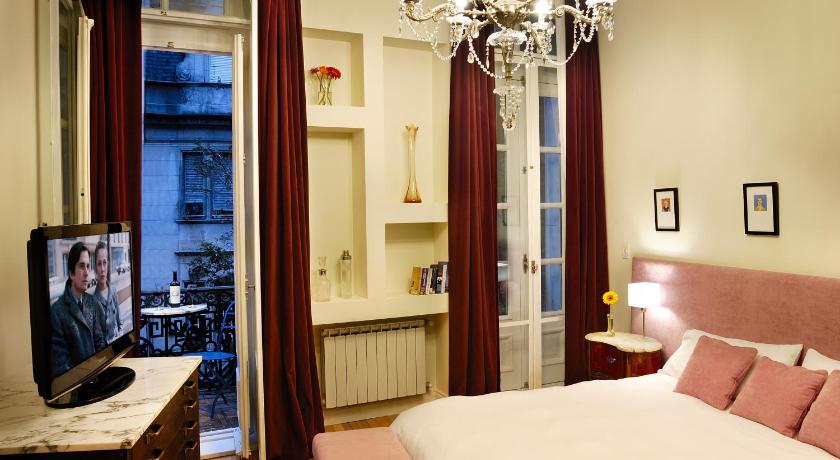 Image of Suite Apartment 4