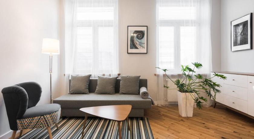 Luxury Apartments Nearto Main Square — Hotel in Kraków