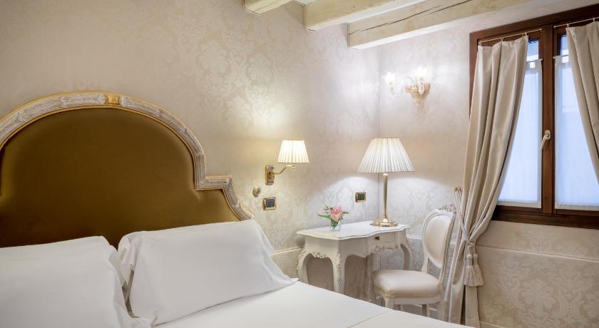 "Superior" klases divvietīgs numurs (1 vai 2 gultas) (Superior Double or Twin Room) attēls 6