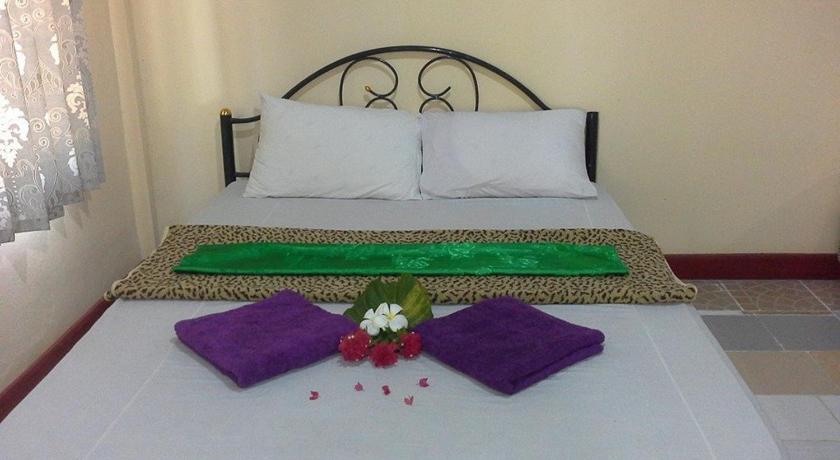 Image of Standard Fan Double Bungalow 1