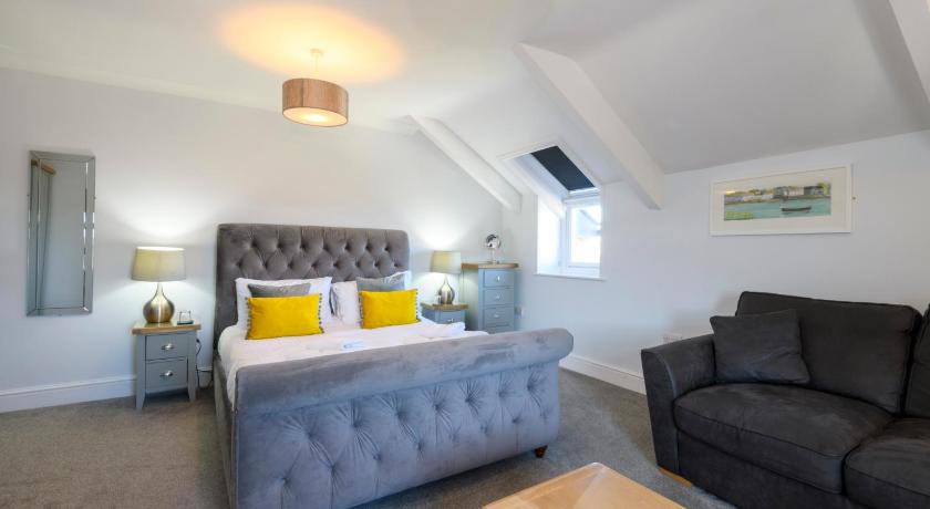 Image of Superior King Room with Sea View 1