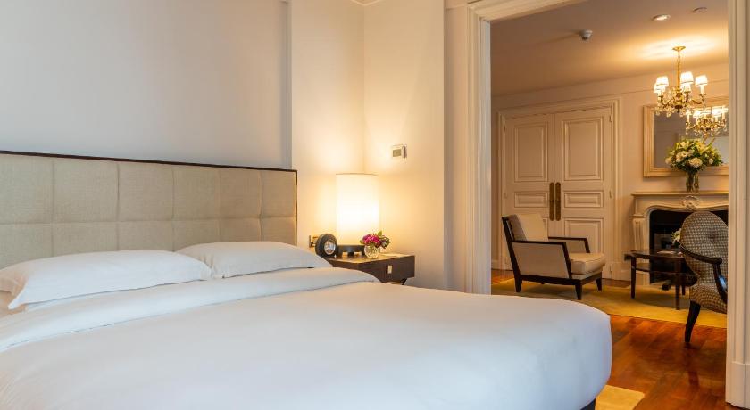 Image of 1 Bedroom Suite Palace 1