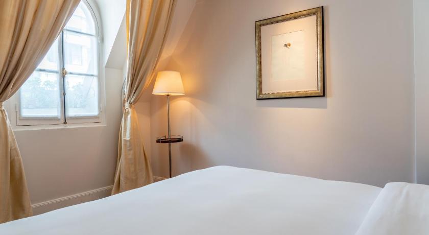 Image of 1 Bedroom Suite Palace 10