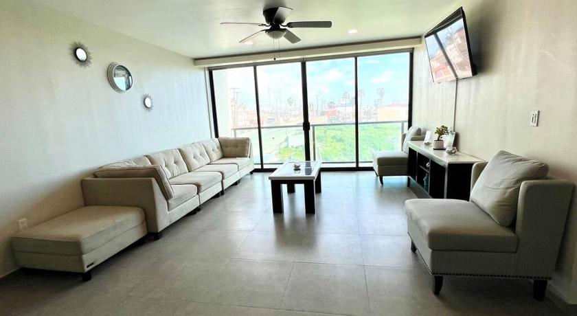 Luxury 2BR Condo Rosarito (D)